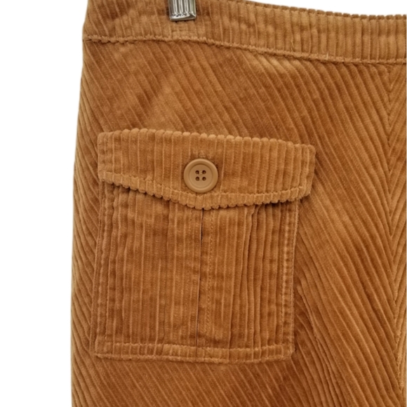 H&M Corduroy High Waisted Wide Leg Flare Shorts - Picture 8 of 10